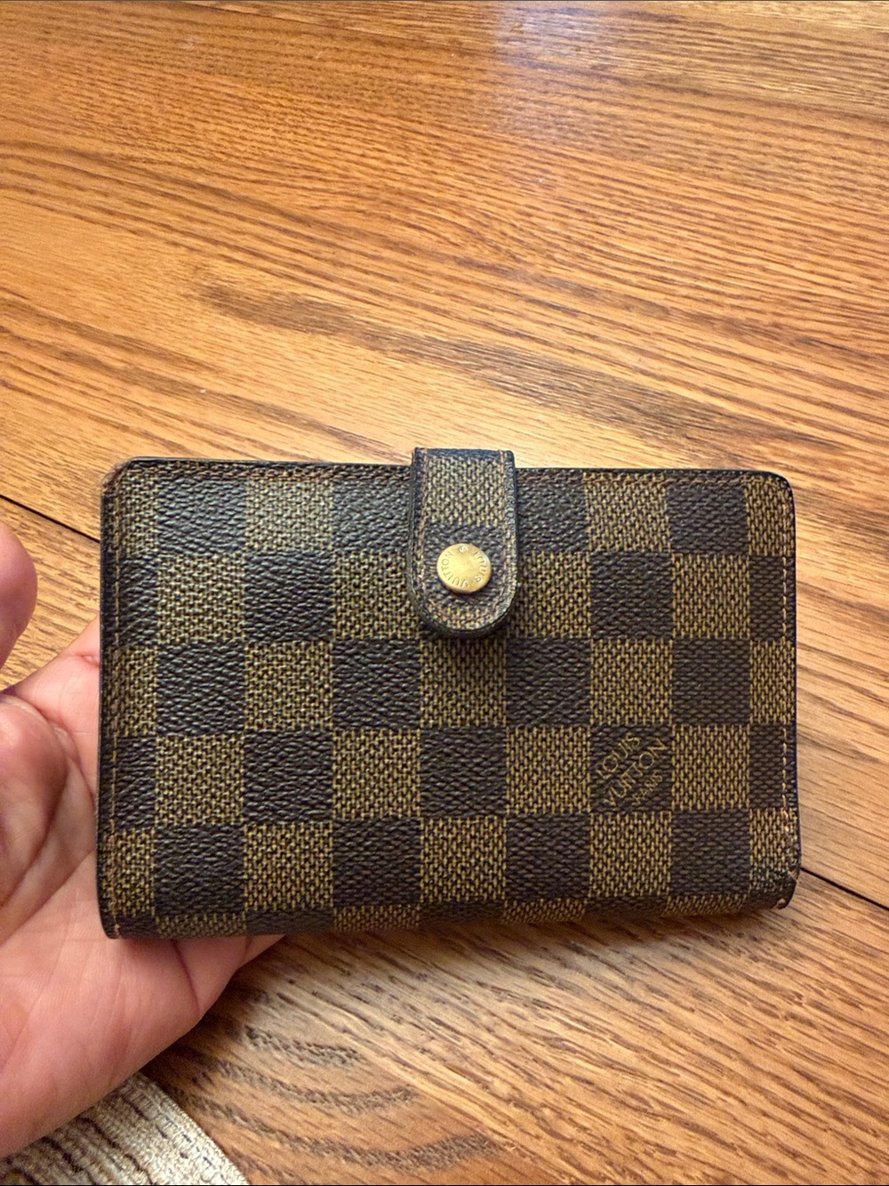 Louis Vuitton Brown Checkered Damier Card Wallet with Snap